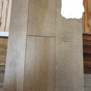 Érable dur — Millrun Barilli 41/8 x 3/4 ingénierie Quebecois 3,79$/pi2