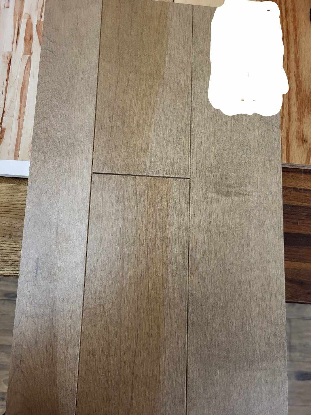 Érable dur — Millrun Barilli 41/8 x 3/4 ingénierie Quebecois 3,79$/pi2